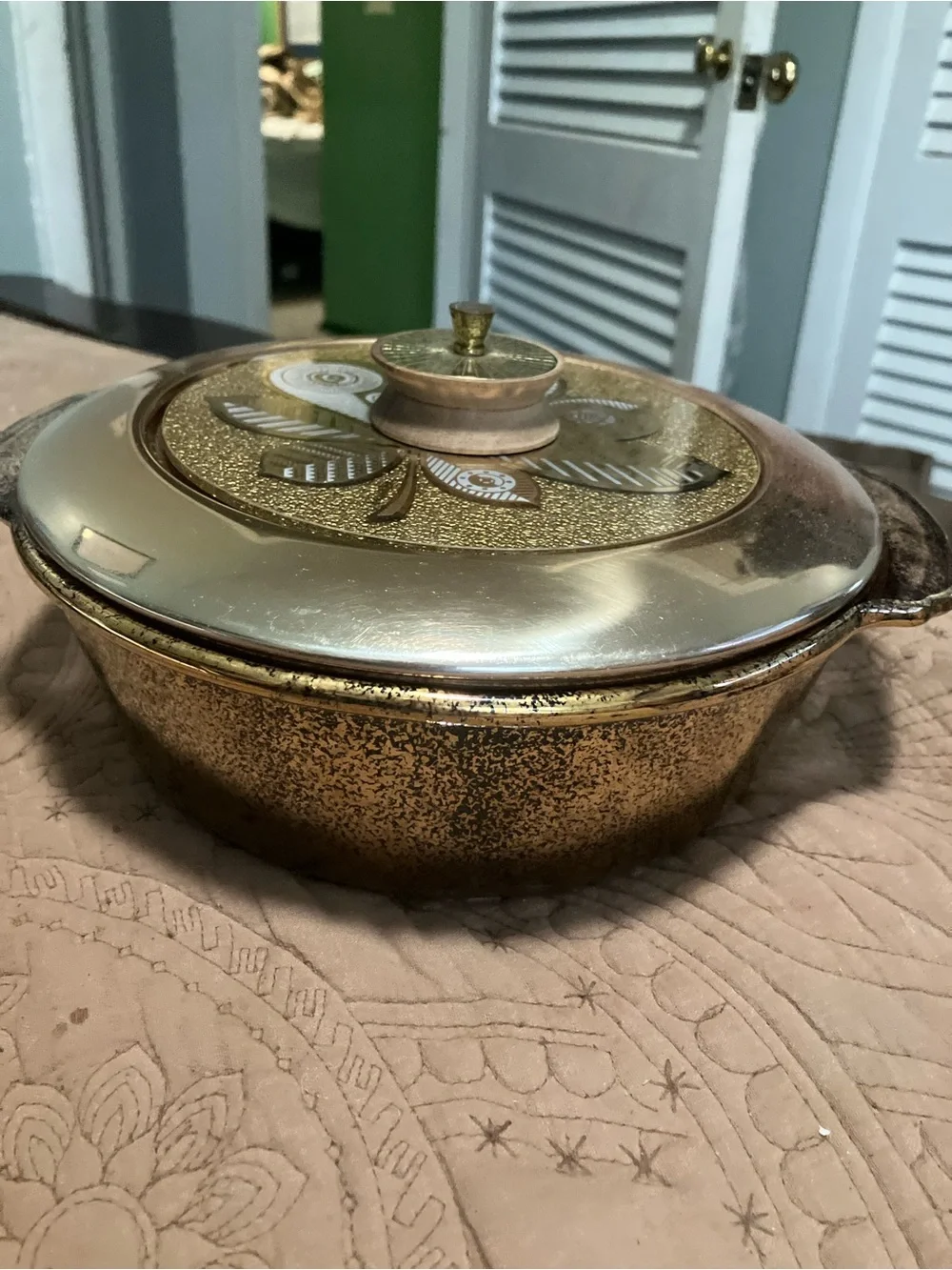 Vintage Anchor Hocking 2 Quart Casserole Dish